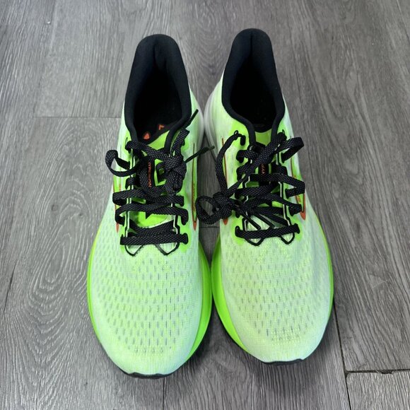 Size 9 - Brooks Hyperion Volt Green Running Shoe Men SAMPLE main image 8